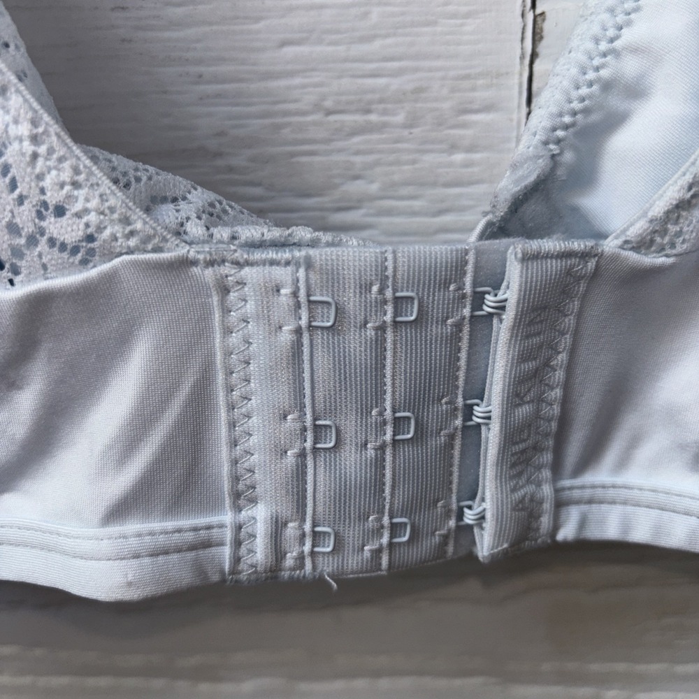 NWT Anne Klein T-Shirt Bra 42D Full Figure Unlined Light Blue Lace - Picture 7 of 10
